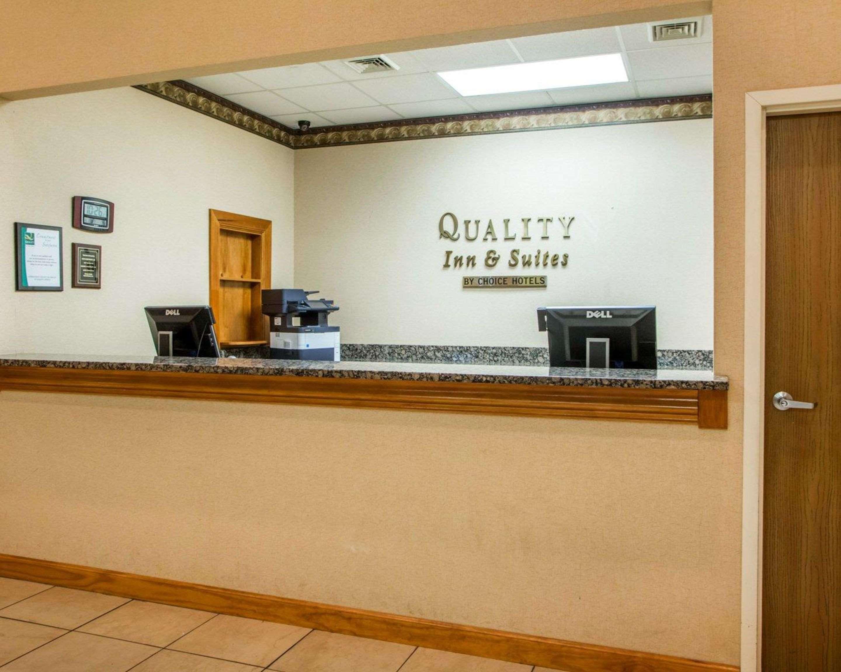 Quality Inn & Suites South-Obetz Exteriér fotografie