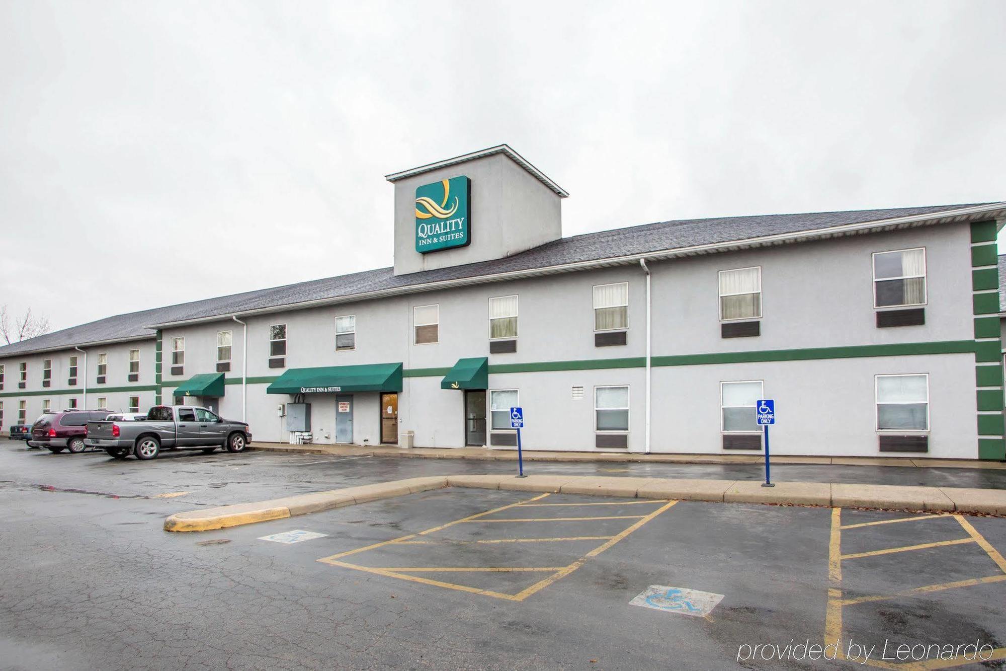 Quality Inn & Suites South-Obetz Exteriér fotografie